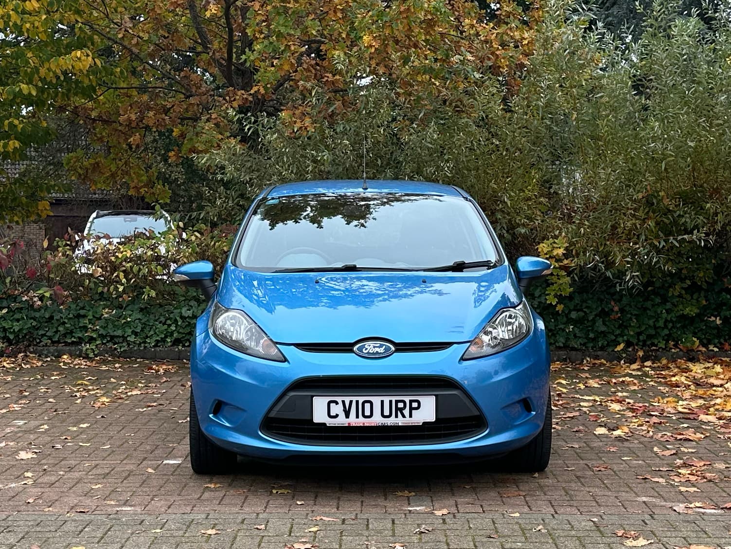 Car image 10