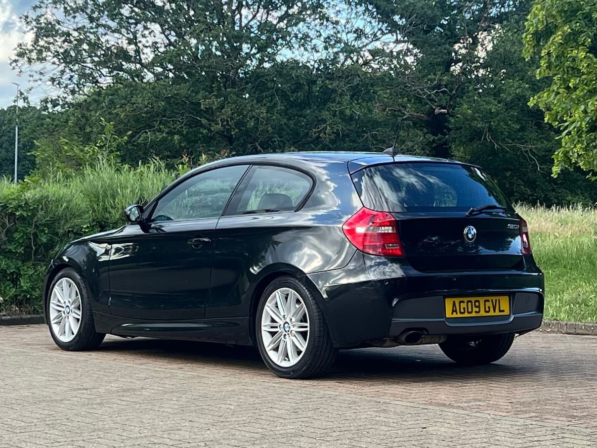 Car image 5