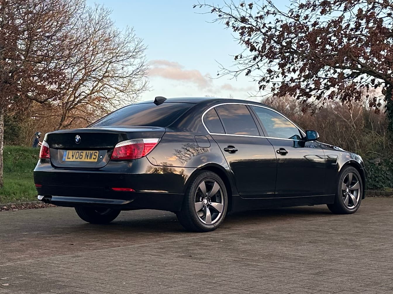 Car image 7