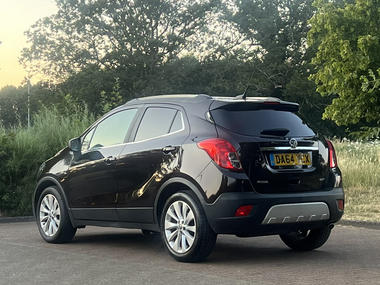 Car image 5
