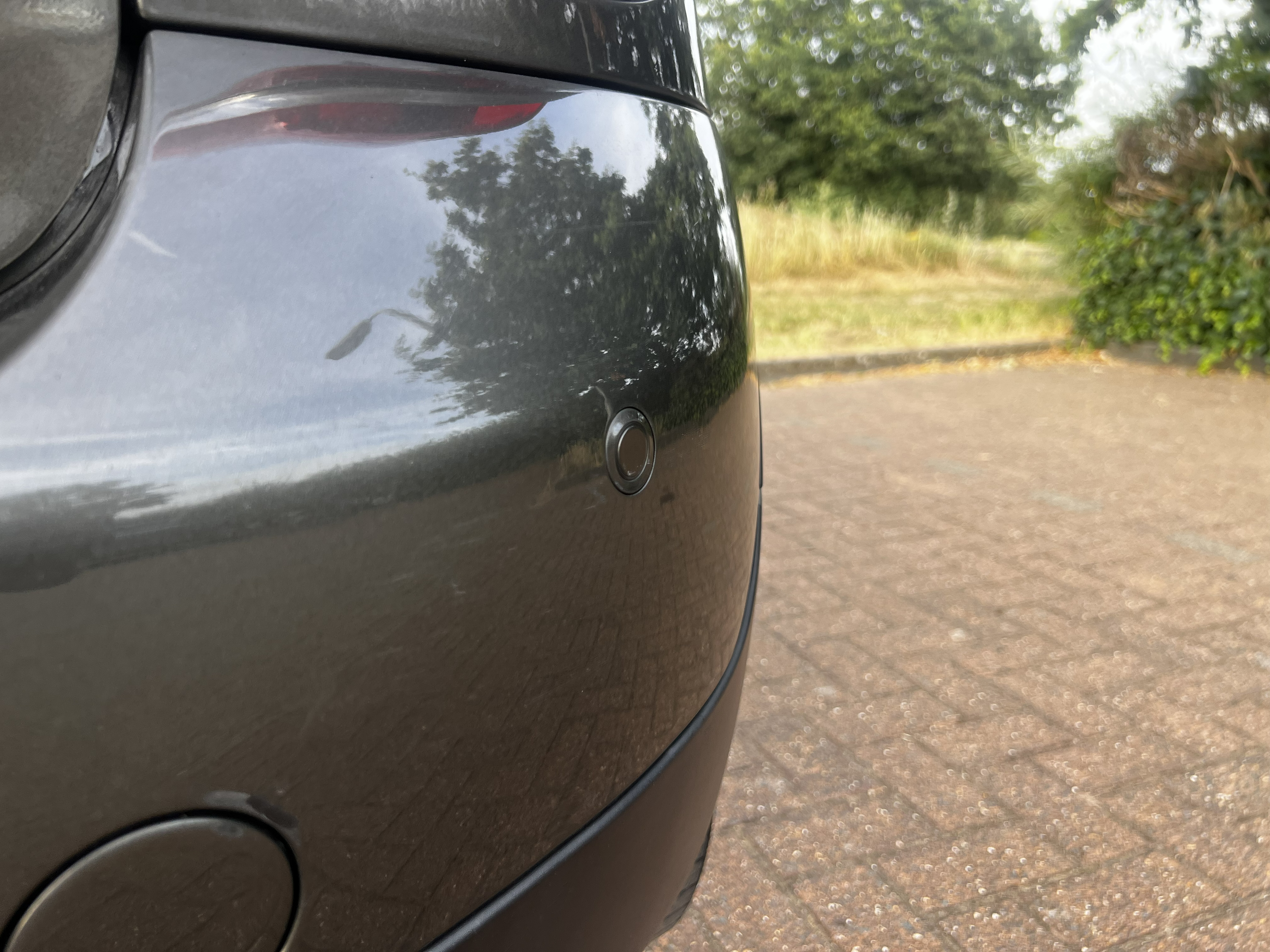 Car image 20